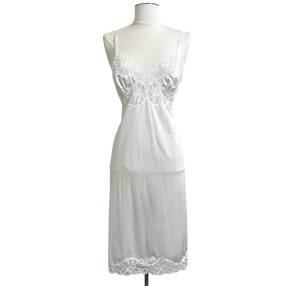 VINTAGE Shadowline Womens White Intricate Lace Trim Full Slip Dress Size 36
